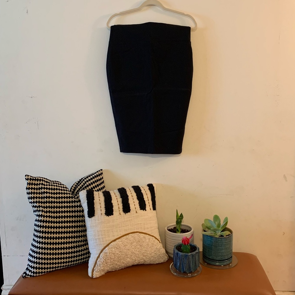Black high waisted pencil skirt